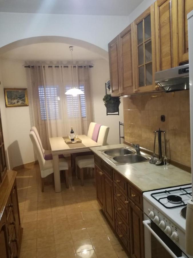 Dalmati House Hotel Brodarica  Luaran gambar
