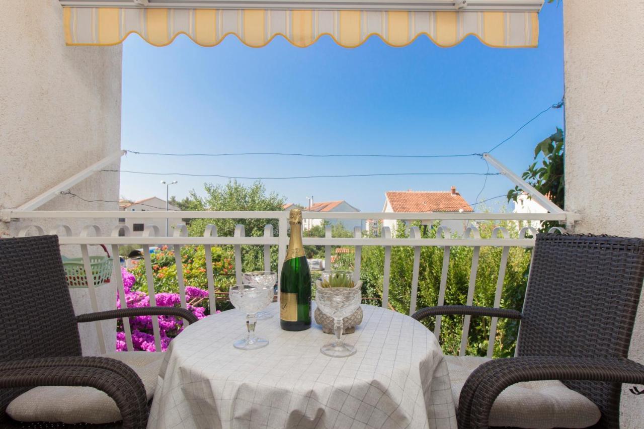 Dalmati House Hotel Brodarica  Luaran gambar