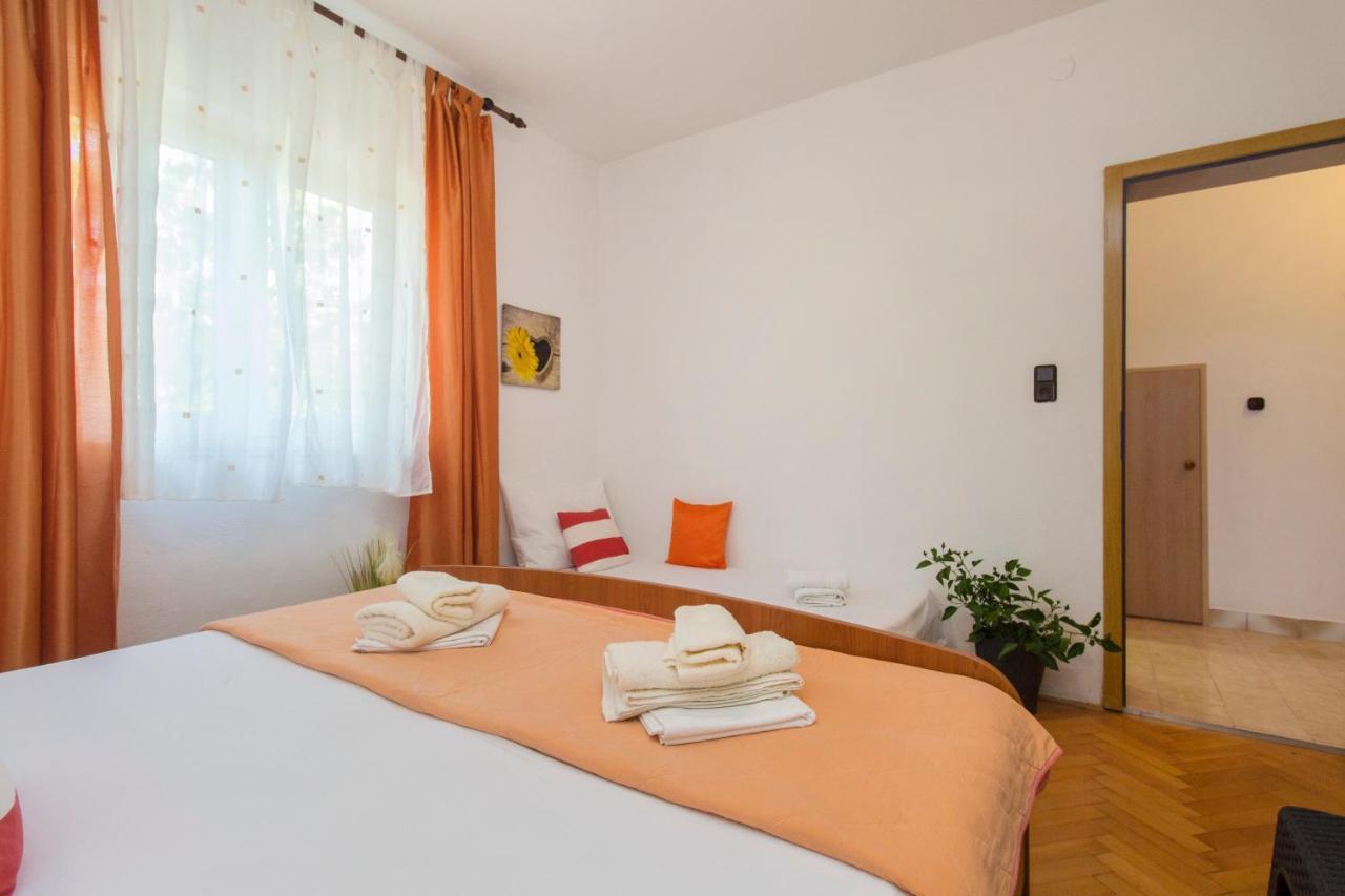 Dalmati House Hotel Brodarica  Luaran gambar