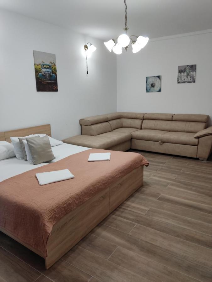 Dalmati House Hotel Brodarica  Luaran gambar