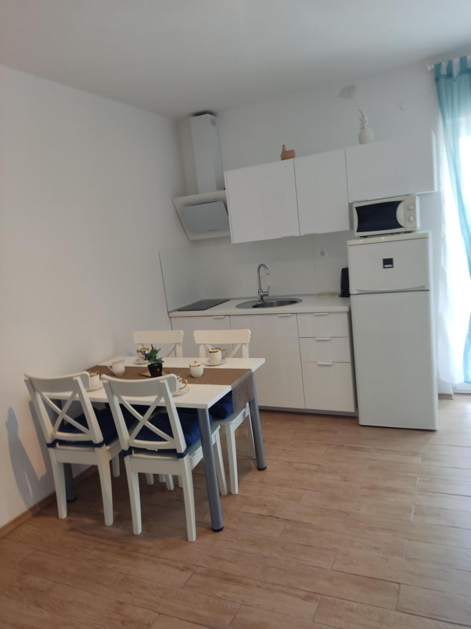 Dalmati House Hotel Brodarica  Luaran gambar
